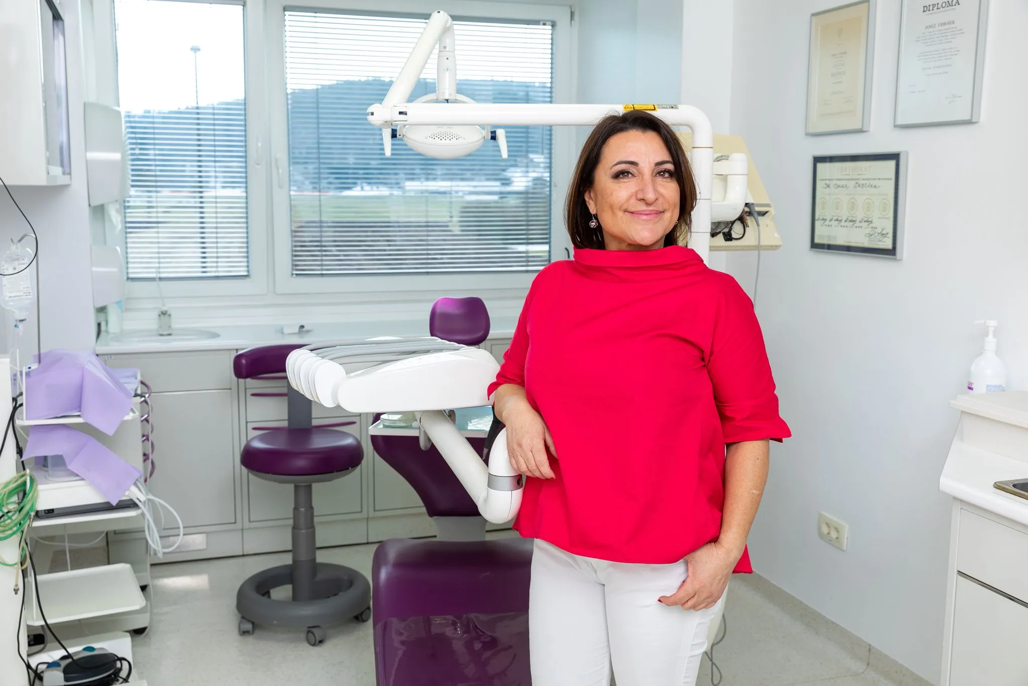 Dr. Selma Vrbošek — strokovna estetska nega